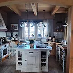 Feriehus Ruegen-Cottage Sauna Kamin 8 Personen