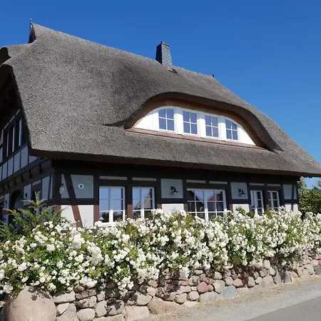 Ruegen-cottage 度假居 德兰斯克