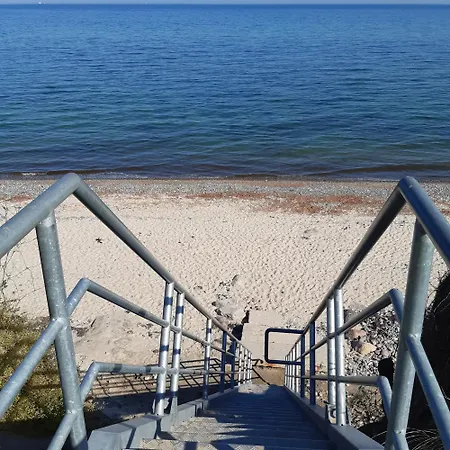 Ruegen-cottage * Dranske