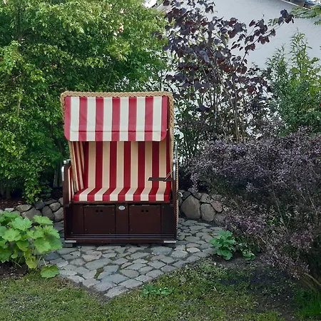 度假居 Ruegen-cottage *