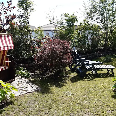 Ruegen-Cottage Sauna Kamin 8 Personen Feriehus
